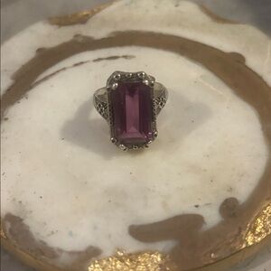 Vintage Stunning Sterling / Amethyst Large Stone surrounded in Unique Filigree